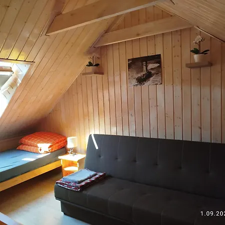 Piaskowa Przystan Guest house *